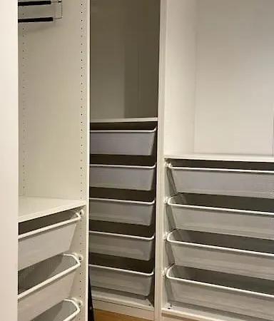The Artist / 1 Bedroom W/ Piano Next To A Park Διαμέρισμα Ρίγα