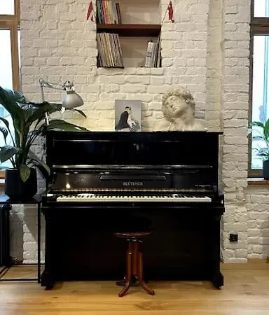 Apartment The Artist / 1 Bedroom W/ Piano Next To A Park Riga